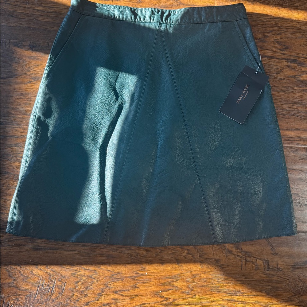 Zara Dark Green A-Line Leather Mini Skirt - Picture 1 of 5